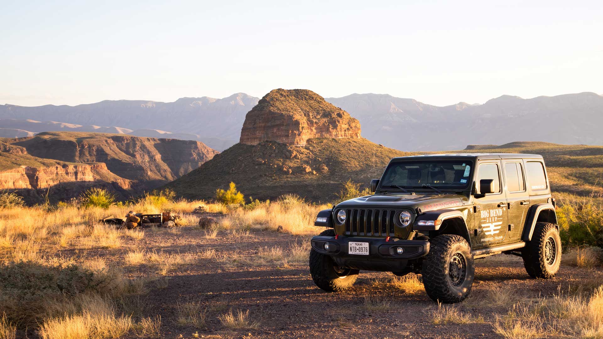 Big Bend Jeep Rubicon rental in Far West Texas